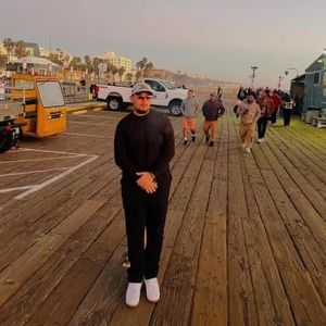 Meet your Posher, Adonis